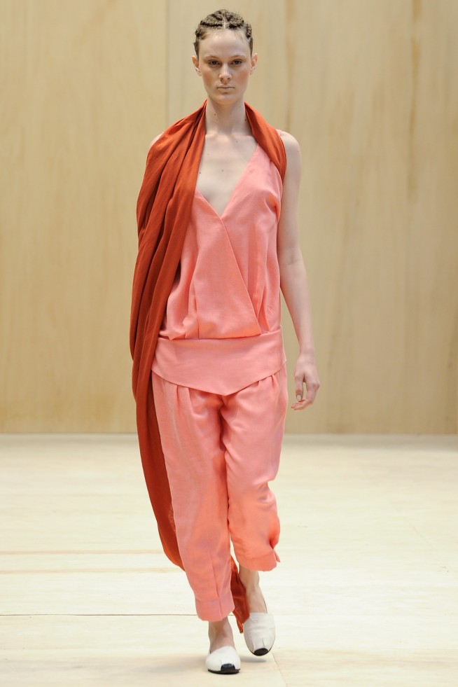desfile-paularaia-saopaulofashionweek2012-127