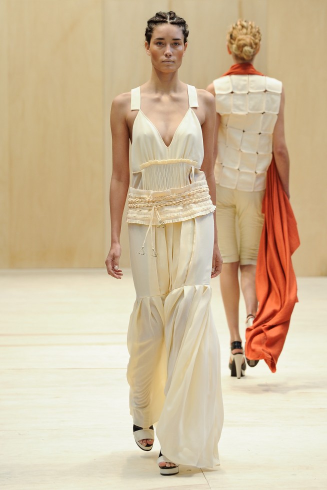 desfile-paularaia-saopaulofashionweek2012-136