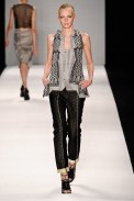 desfile-prisciladarolt-saopaulofashionweek2012-118