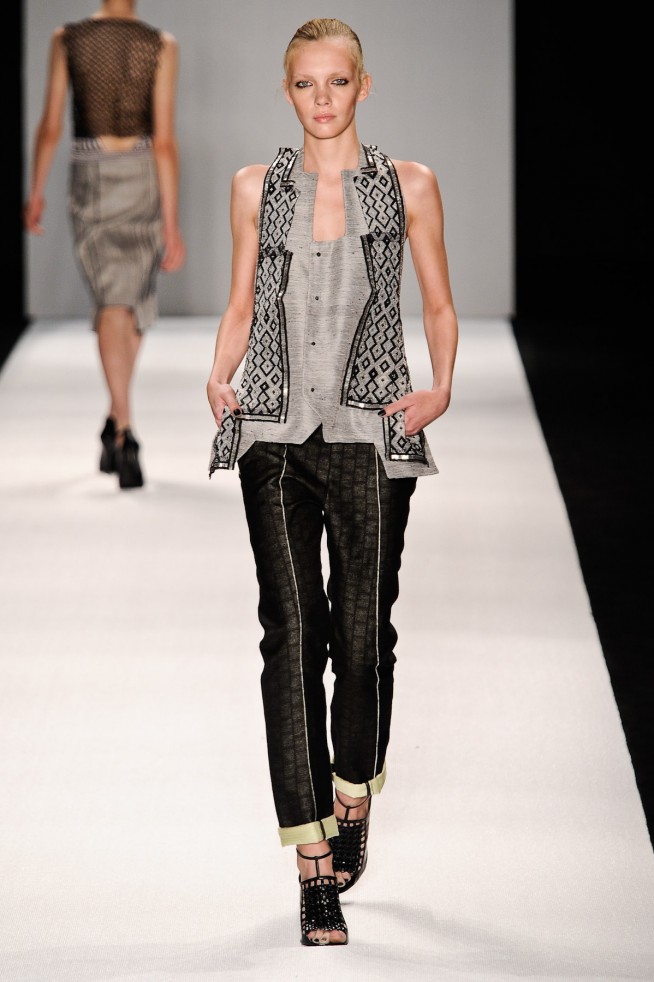 desfile-prisciladarolt-saopaulofashionweek2012-118