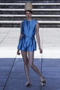 desfile-neon-spfwverao2012-03