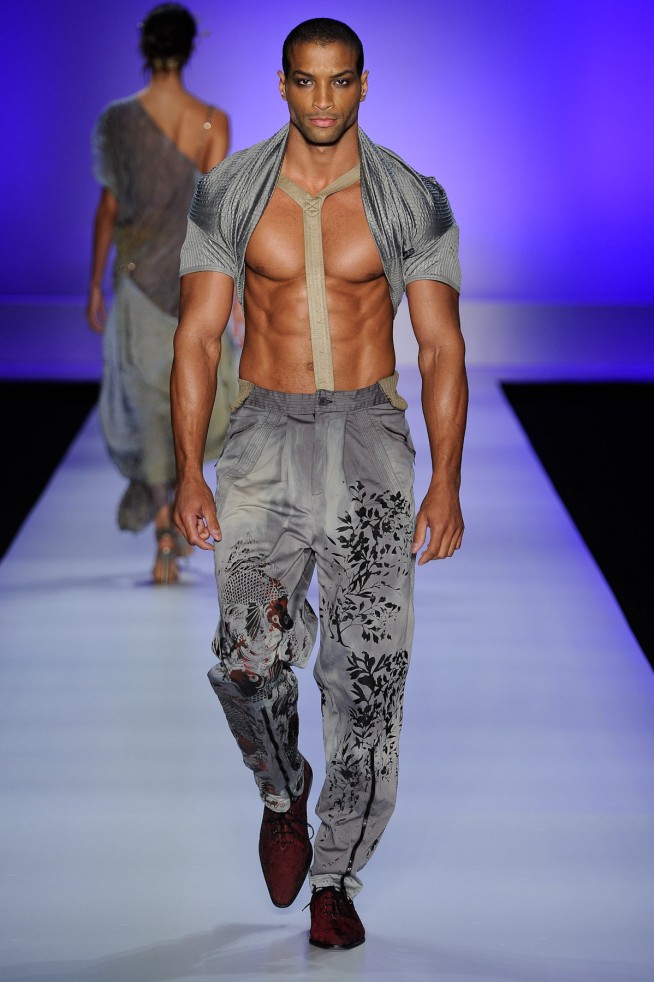 desfile-lino-villaventura-spfwverao2012-110