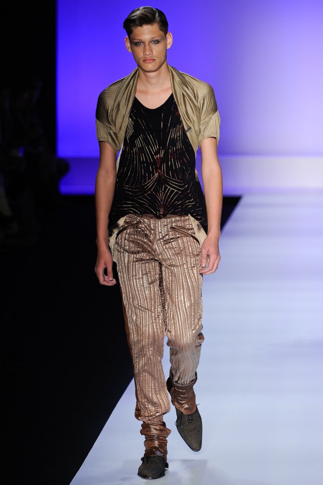 desfile-lino-villaventura-spfwverao2012-115