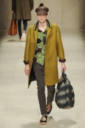 desfile-burberryprorsum-milao-men-verao2012-144