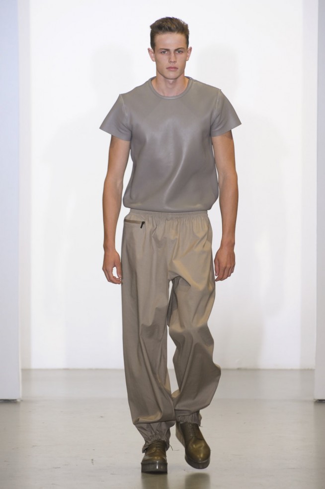 desfile-calviklein-milao-men-verao2012-104