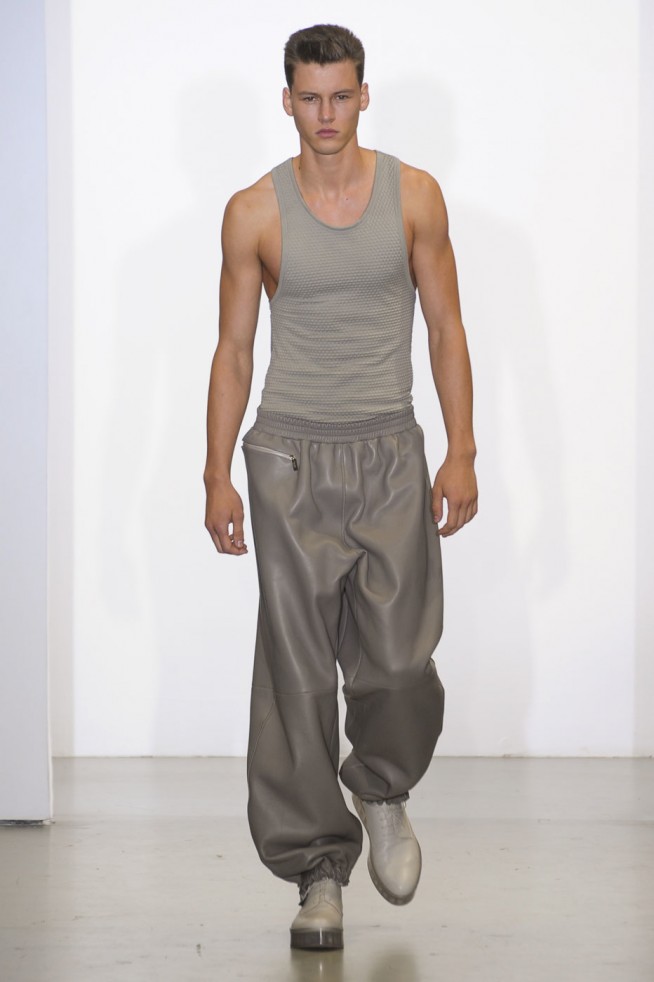 desfile-calviklein-milao-men-verao2012-106