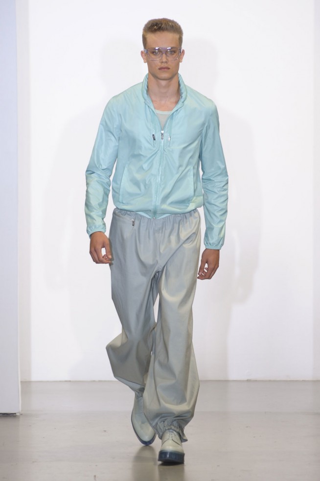 desfile-calviklein-milao-men-verao2012-108