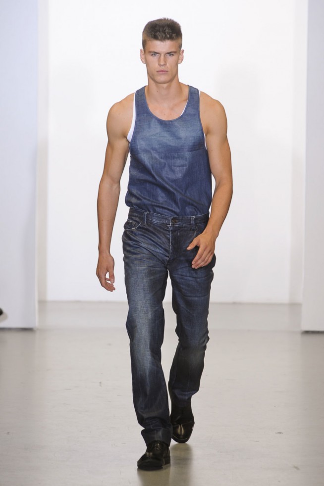 desfile-calviklein-milao-men-verao2012-118