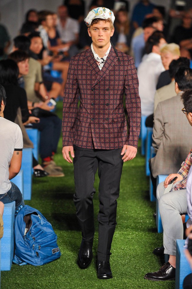 desfile-prada-milao-men-verao2012-140