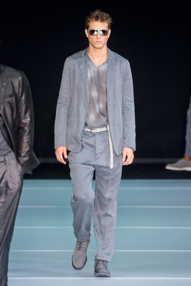 desfile-emporioarmani-milao-men-verao2012-108