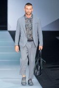 desfile-emporioarmani-milao-men-verao2012-111
