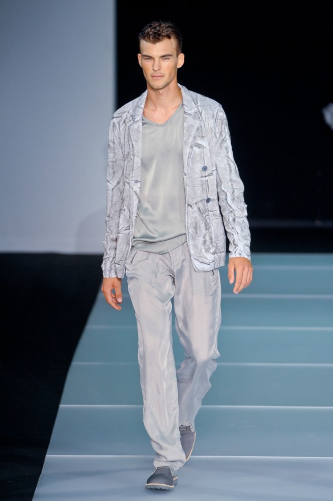 desfile-emporioarmani-milao-men-verao2012-121