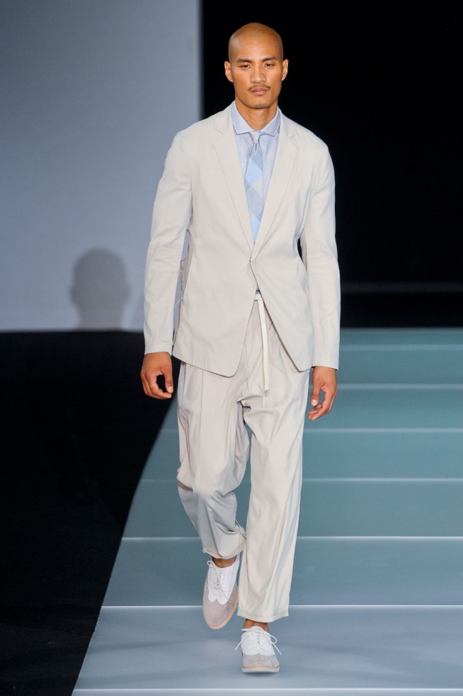 desfile-emporioarmani-milao-men-verao2012-125