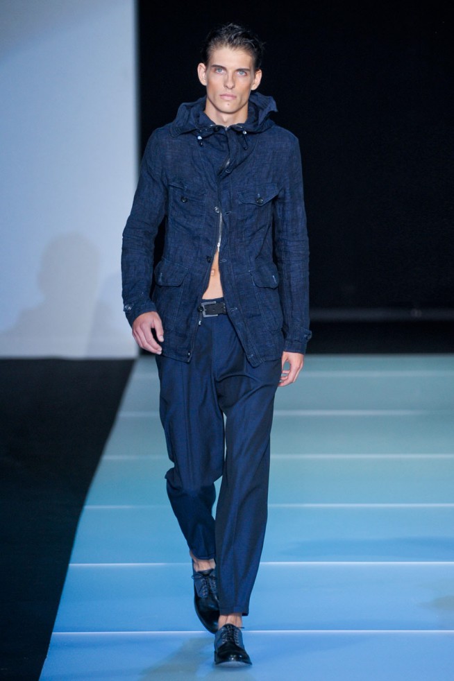 desfile-emporioarmani-milao-men-verao2012-140