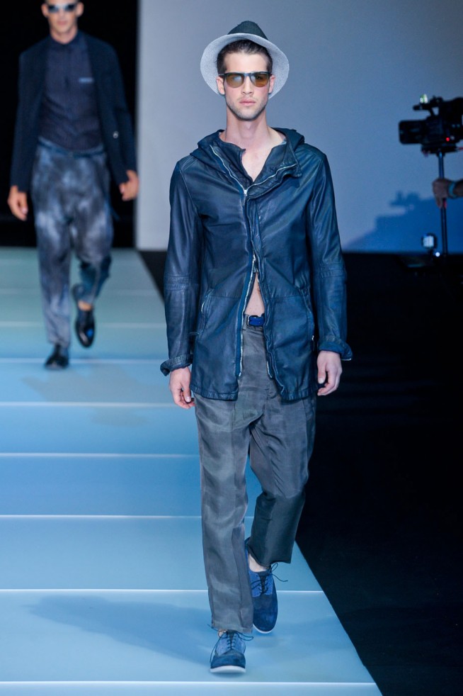 desfile-emporioarmani-milao-men-verao2012-150