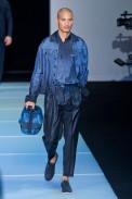 desfile-emporioarmani-milao-men-verao2012-153