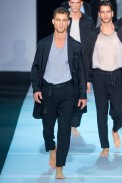 desfile-emporioarmani-milao-men-verao2012-163