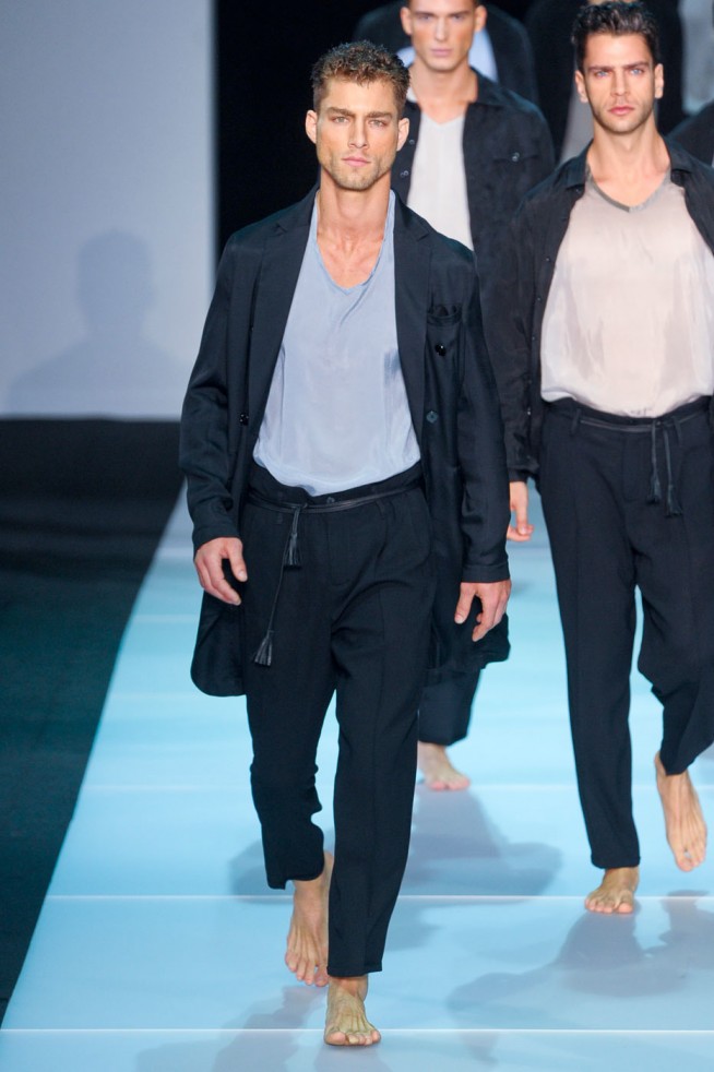 desfile-emporioarmani-milao-men-verao2012-163
