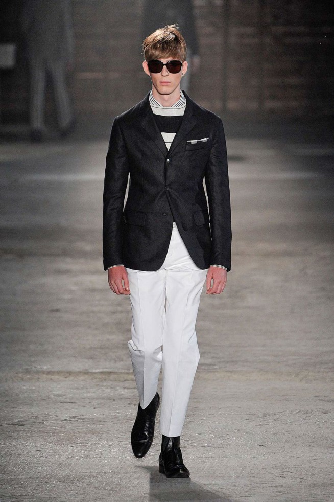 desfile-mcqueen-milao-men-verao2012-102