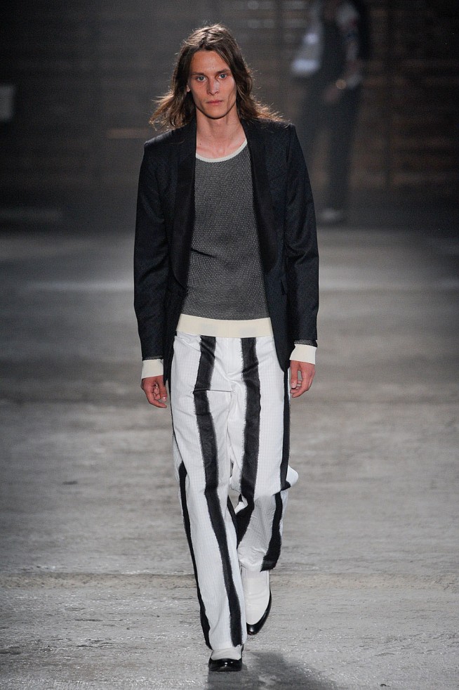 desfile-mcqueen-milao-men-verao2012-105