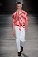desfile-mcqueen-milao-men-verao2012-109