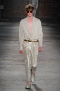 desfile-mcqueen-milao-men-verao2012-123