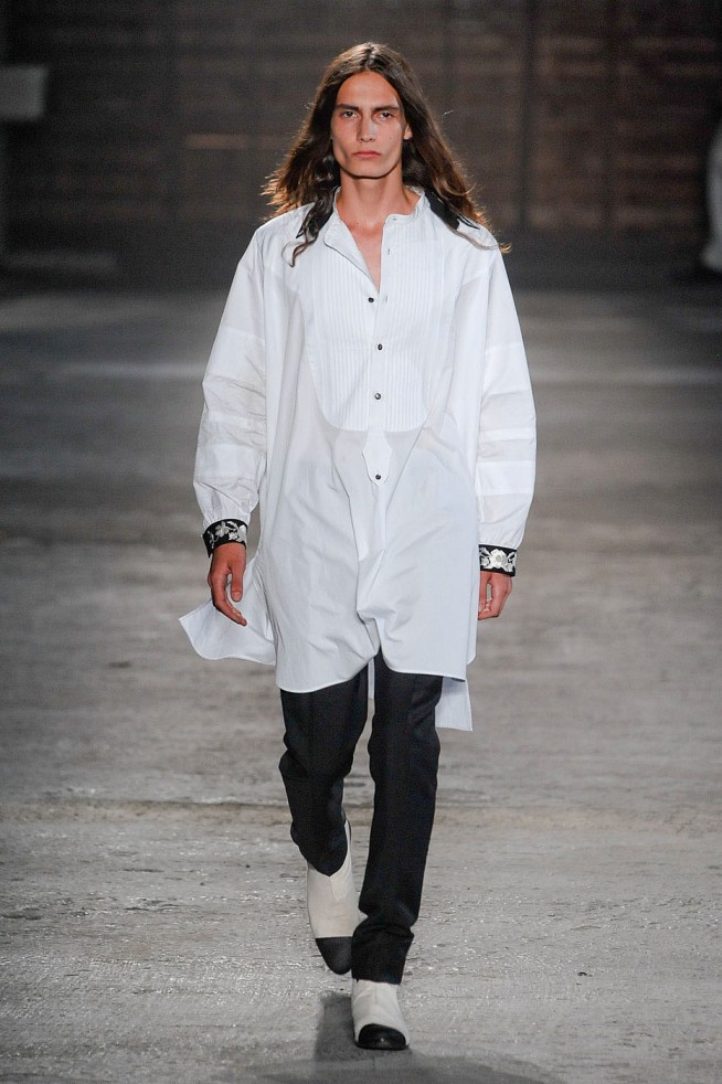 desfile-mcqueen-milao-men-verao2012-125