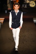 desfile-moschino-milao-men-verao2012-107