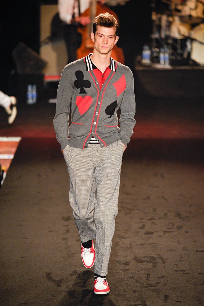 desfile-moschino-milao-men-verao2012-111