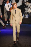 desfile-moschino-milao-men-verao2012-121