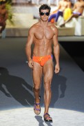 desfile-dsquared2-milao-men-verao2012-111