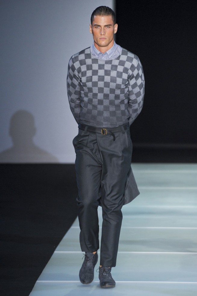 desfile-giorgioarmani-milao-men-verao2012-104