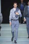 desfile-giorgioarmani-milao-men-verao2012-105