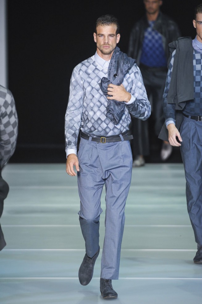 desfile-giorgioarmani-milao-men-verao2012-105