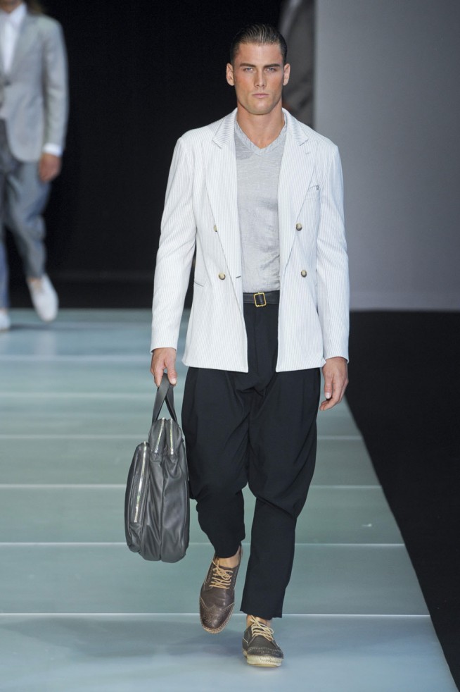desfile-giorgioarmani-milao-men-verao2012-147