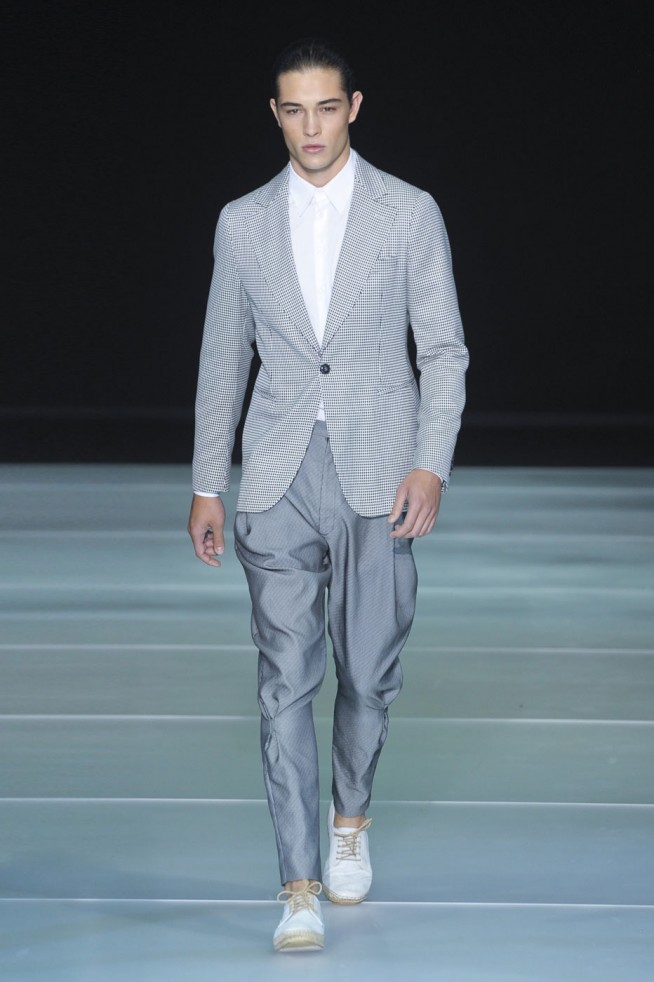 desfile-giorgioarmani-milao-men-verao2012-149