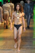 desfile-mugler-paris-men-verao2012-07