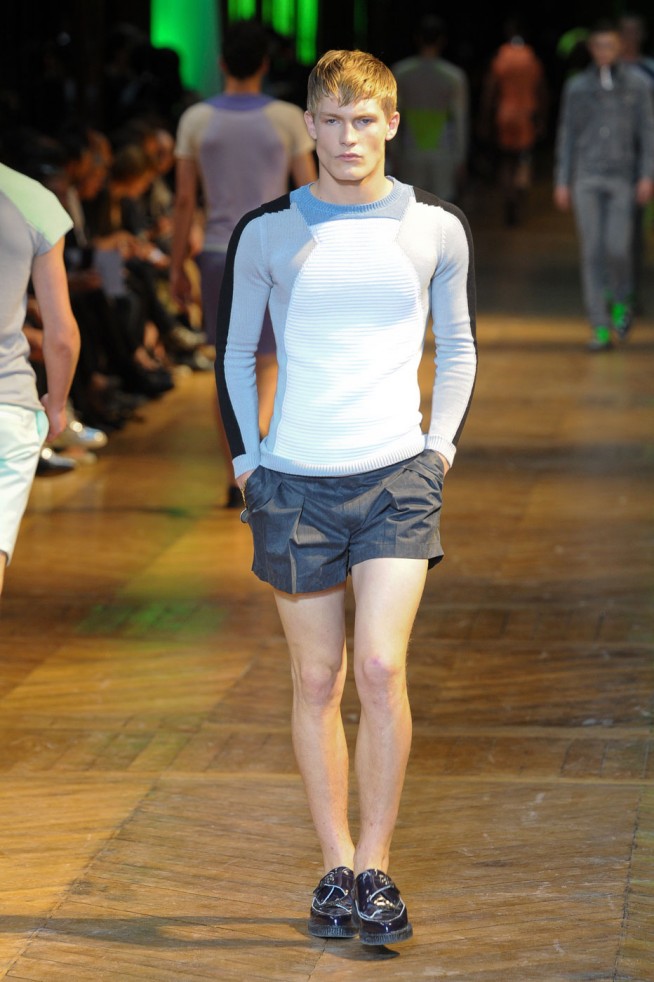 desfile-mugler-paris-men-verao2012-27