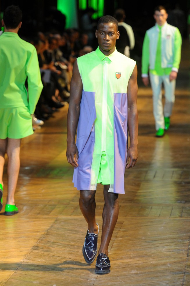 desfile-mugler-paris-men-verao2012-33