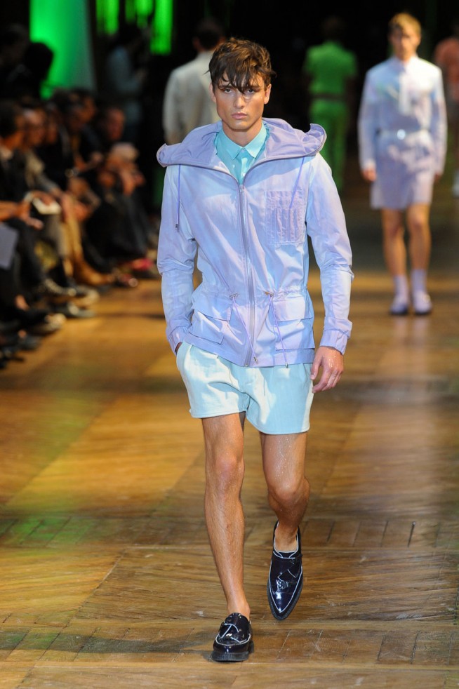 desfile-mugler-paris-men-verao2012-38