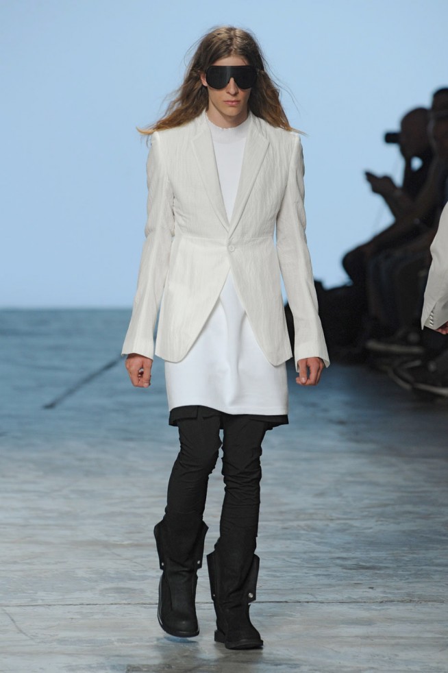 desfile-rickowens-paris-men-verao2012-116
