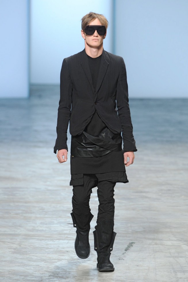 desfile-rickowens-paris-men-verao2012-124