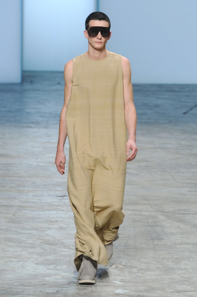 desfile-rickowens-paris-men-verao2012-127