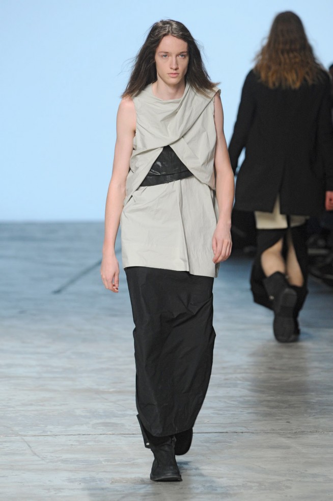 desfile-rickowens-paris-men-verao2012-141