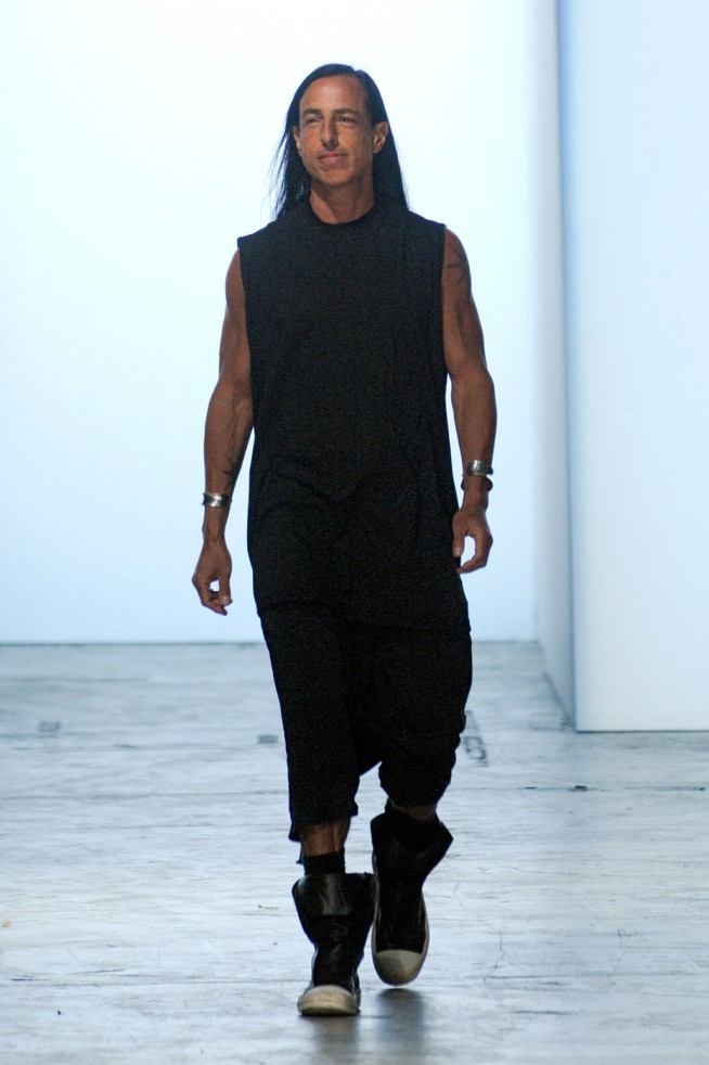 desfile-rickowens-paris-men-verao2012-143