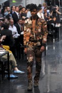 desfile-jpgauliter-paris-men-verao2012-100