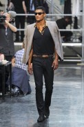 desfile-jpgauliter-paris-men-verao2012-102