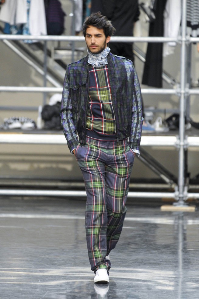 desfile-jpgauliter-paris-men-verao2012-114