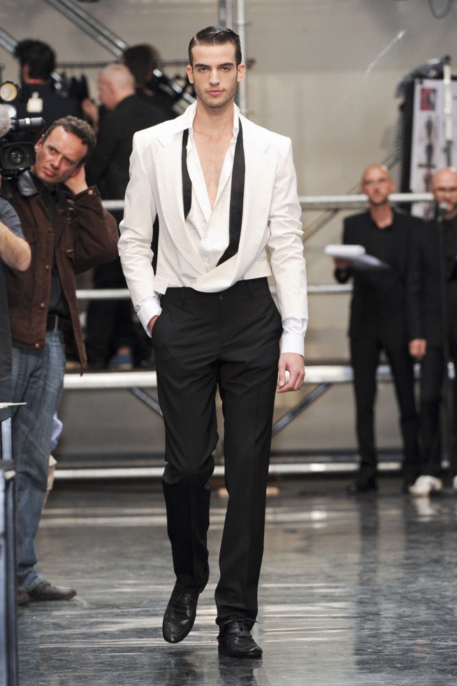 desfile-jpgauliter-paris-men-verao2012-121