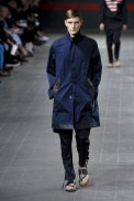 desfile-driesvannoten-paris-men-verao2012-110